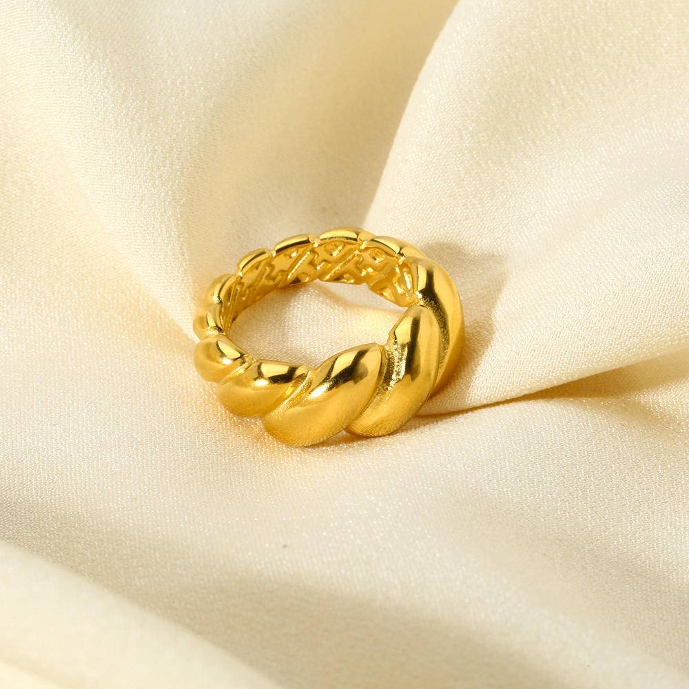 18K Gold Plated Twist Midi Ring (With Box)