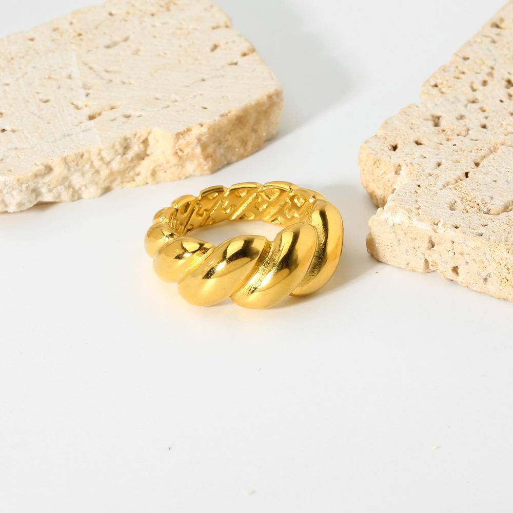 18K Gold Plated Twist Midi Ring (With Box)