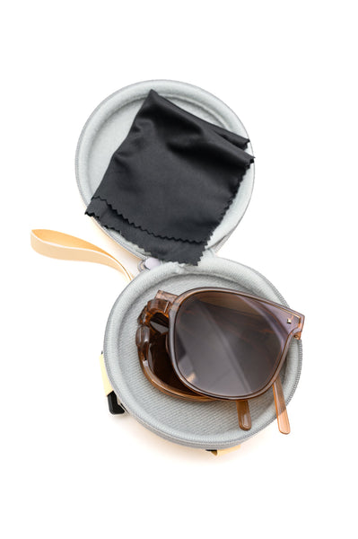 Collapsible Girlfriend Sunnies & Case in Champagne