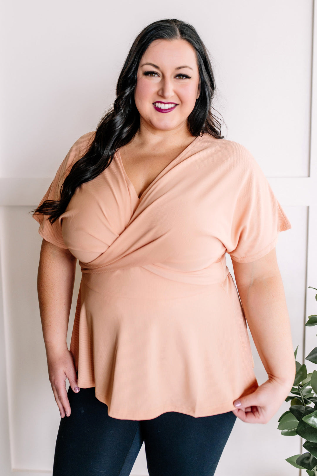 Short Sleeve Twist Front Top In Pale Apricot