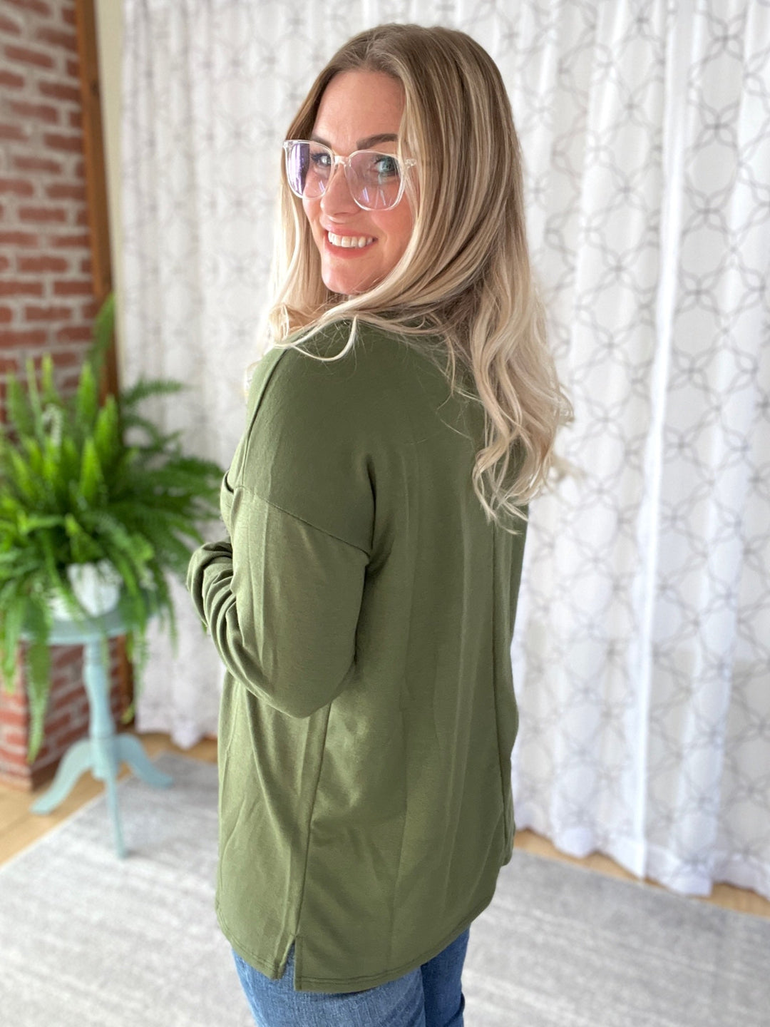 Pocket of Love Top in Olive